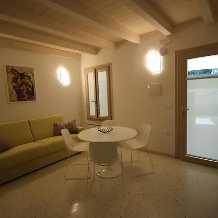 Semesterbostad Favorita Venezia *